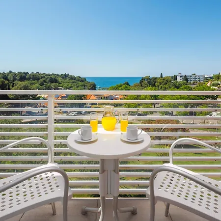 فندق Albatros Plava Laguna 4*