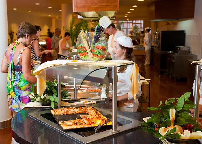 Hotel Albatros Plava Laguna 4*