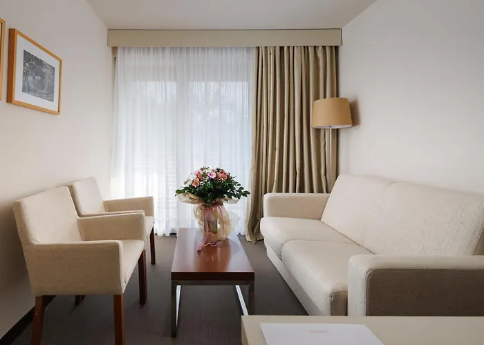 Albatros Plava Laguna Hotel 4*