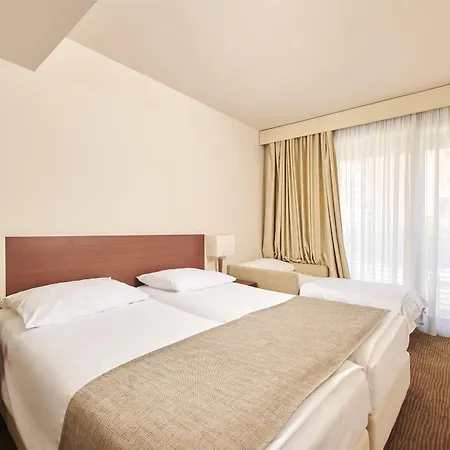 Albatros Plava Laguna Отель 4*