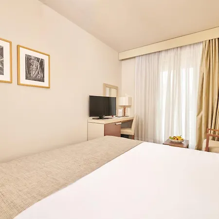Albatros Plava Laguna 4*