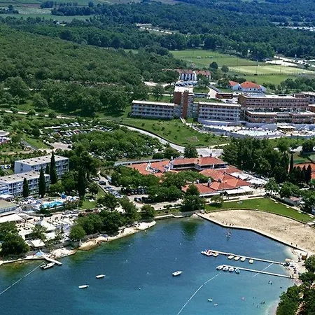 Albatros Plava Laguna 4*