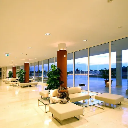 Albatros Plava Laguna Hotel 4*