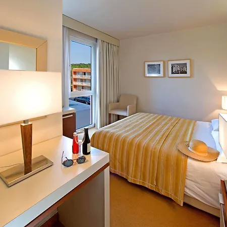 Albatros Plava Laguna 4*