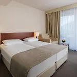 Albatros Plava Laguna 4*
