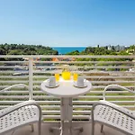 호텔 Albatros Plava Laguna 4*