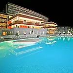 Albatros Plava Laguna 호텔 4*