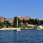 Albatros Plava Laguna 호텔